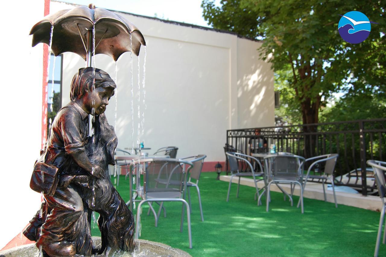 Hotel Neptun Eforie Εξωτερικό φωτογραφία